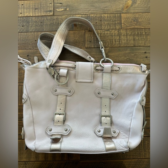 Gustto Large Light Pink Leather Bag Made in Spain - Picture 2 of 7